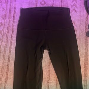 black lululemon leggings